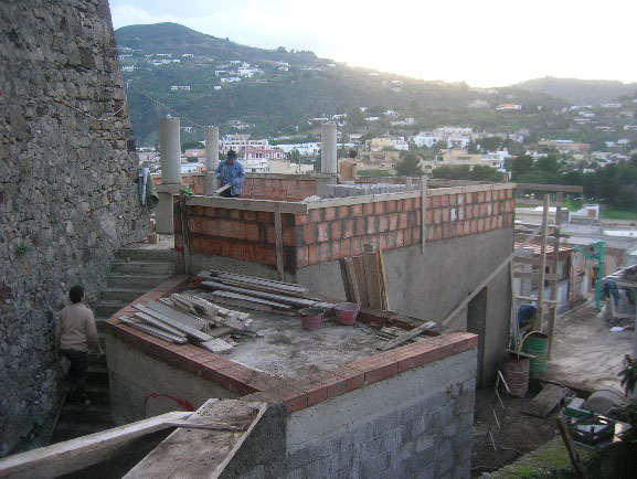 Progetto per la ristrutturazione di un immobile in centro storico di Lipari  – via Garibaldi